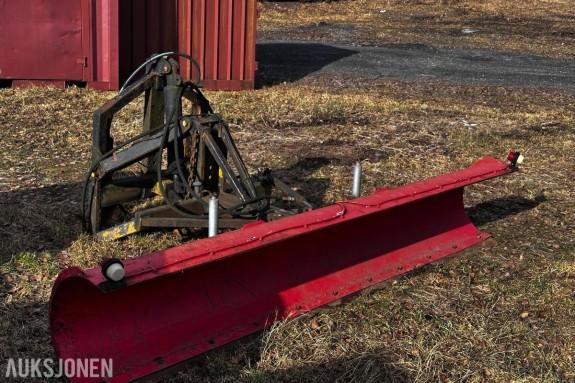 Brøyteskjær / snøplog med trepunktsfeste og hydraulikk